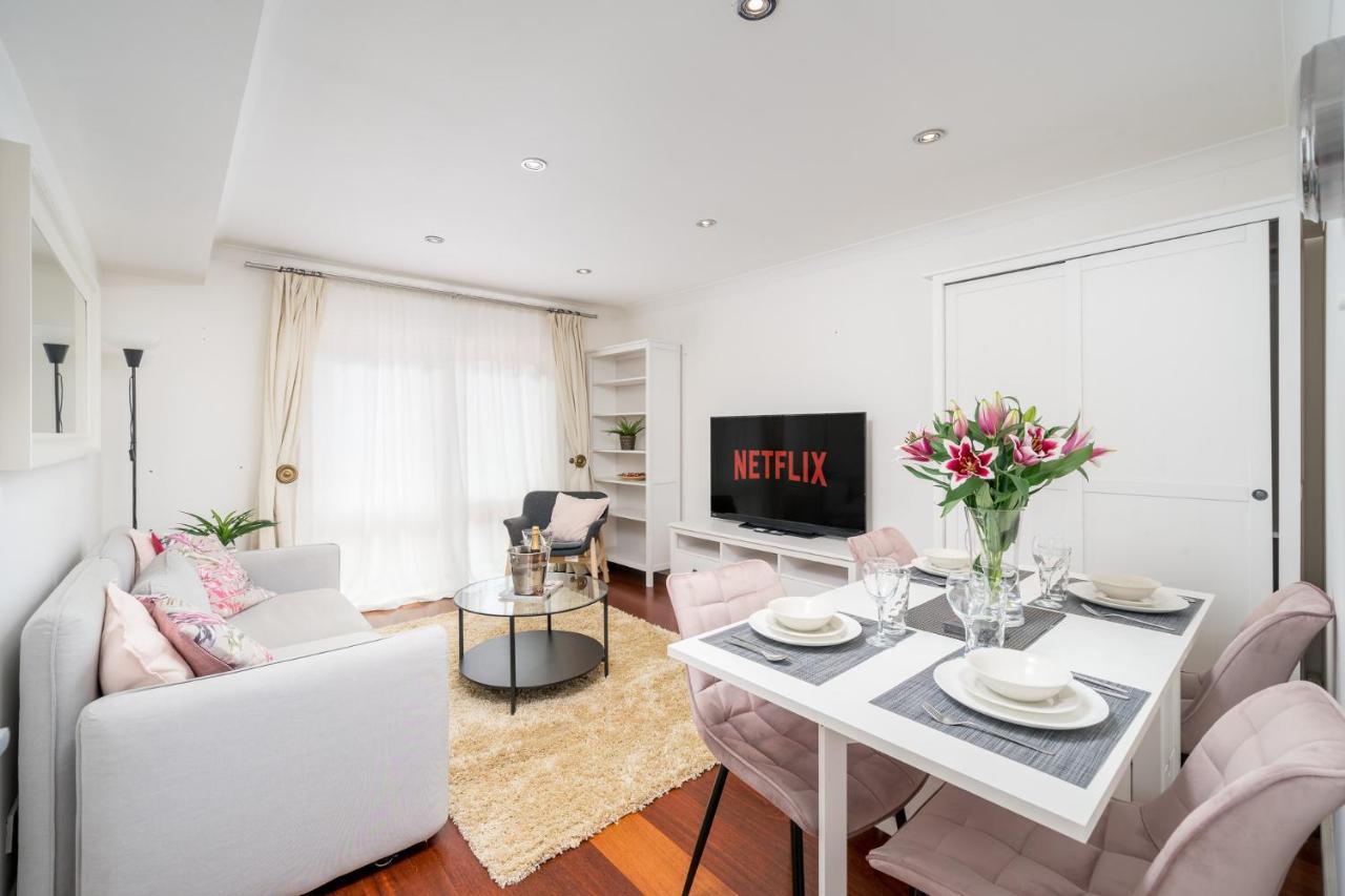 Crossharbour Canary Wharf 2 Bed Duplex Apartment London Ngoại thất bức ảnh