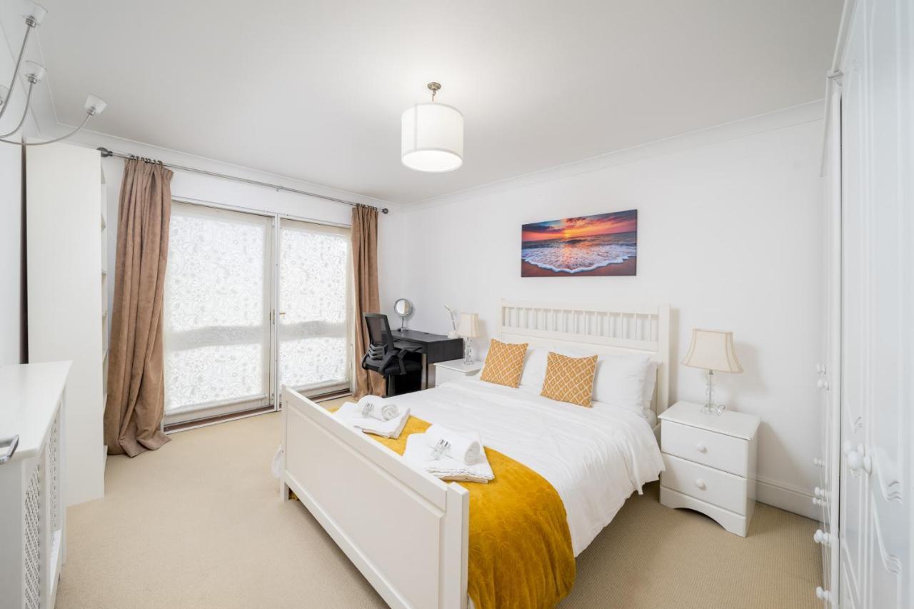 Crossharbour Canary Wharf 2 Bed Duplex Apartment London Ngoại thất bức ảnh