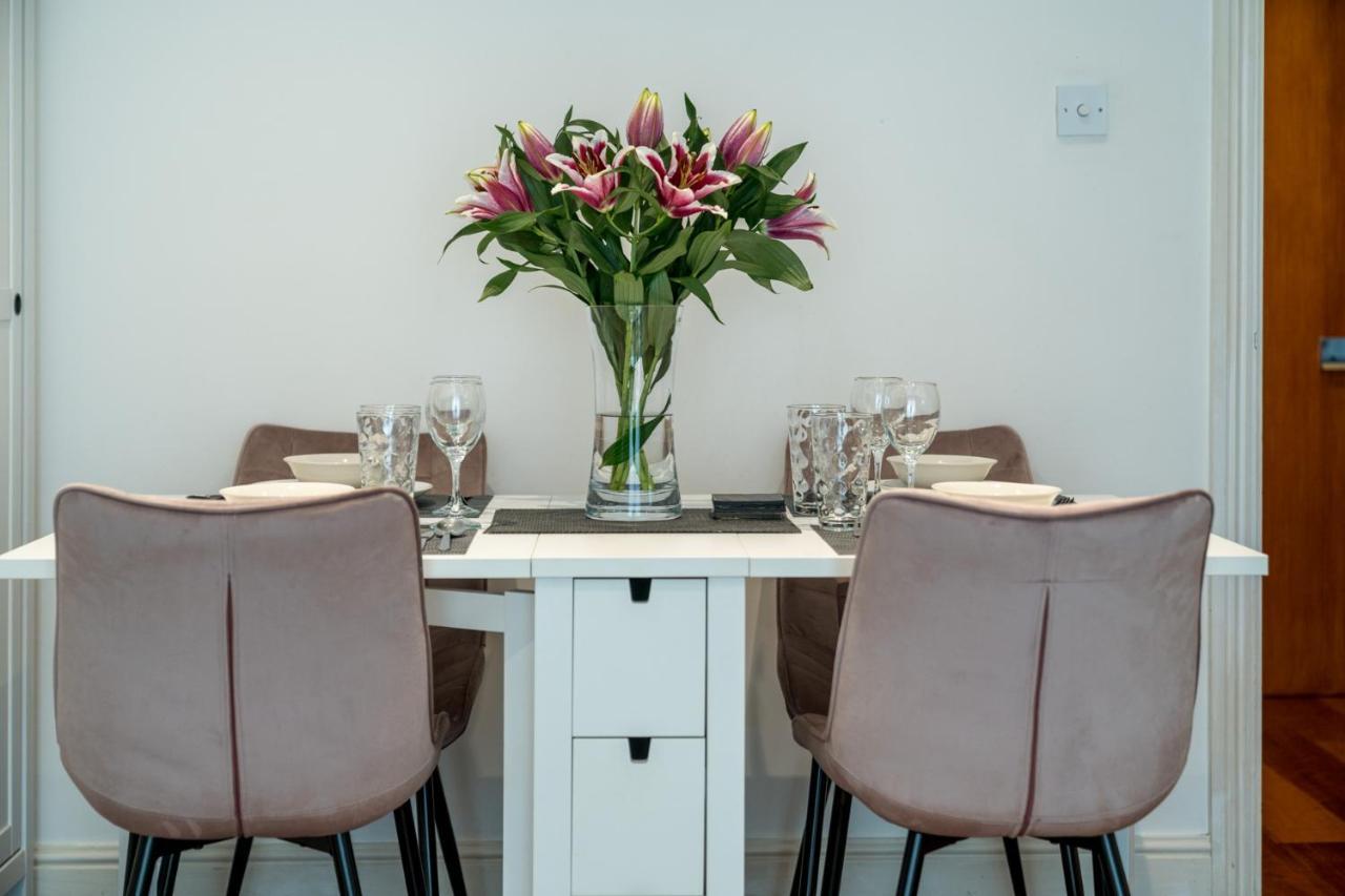Crossharbour Canary Wharf 2 Bed Duplex Apartment London Ngoại thất bức ảnh